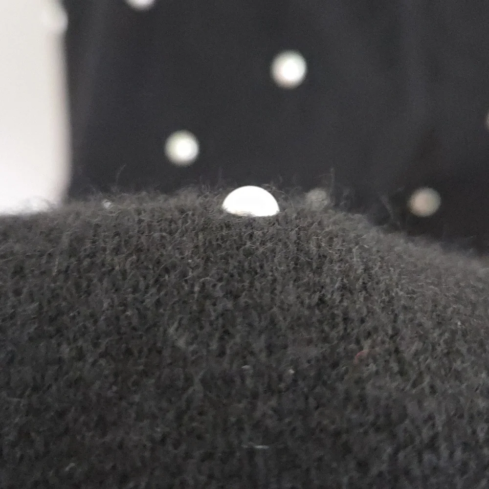 INCASHMERE SOFT BLACK SWEATER WITH FAUX PEARL EMBELLISHMENTS SMALL